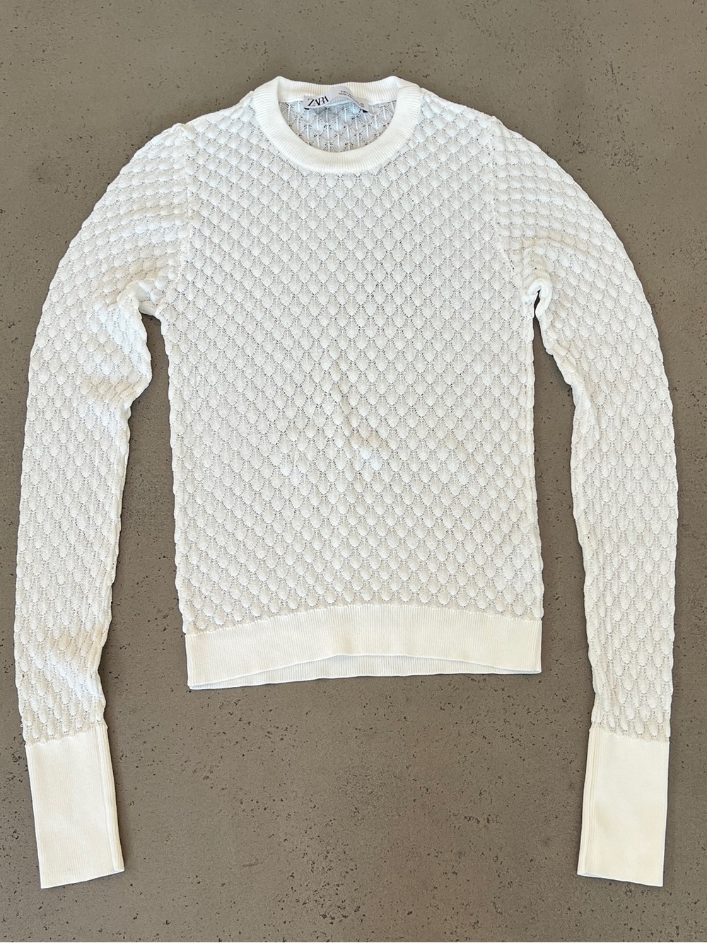 Zara White Textured Crewneck Sweater Size Small